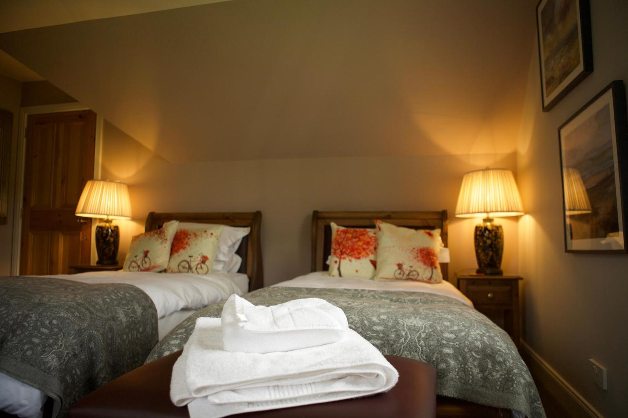 גארב Clachan Garden B&B מראה חיצוני תמונה